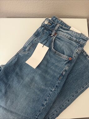 Zara Comfort Straight Light Blue Denim Jeans